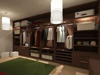 Классическая гардеробная комната из массива с подсветкой Курган